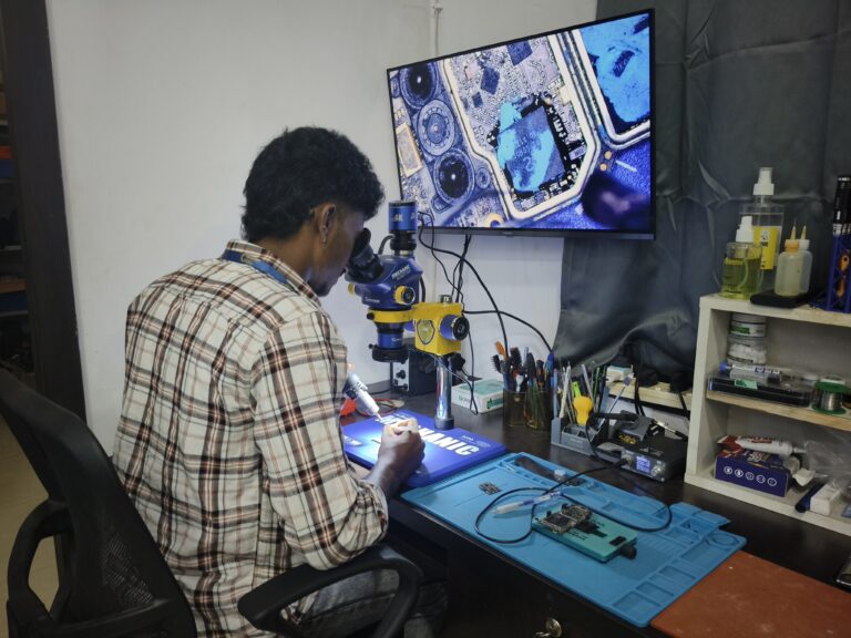 filter: 0; fileterIntensity: 0.0; filterMask: 0; captureOrientation: 0;
algolist: 0;
multi-frame: 1;
brp_mask:0;
brp_del_th:null;
brp_del_sen:null;
delta:null;
module: photo;hw-remosaic: false;touch: (0.5488887, 0.75361127);sceneMode: 5767168;cct_value: 0;AI_Scene: (-1, -1);aec_lux: 0.0;aec_lux_index: 0;HdrStatus: auto;albedo:  ;confidence:  ;motionLevel: 0;weatherinfo: null;temperature: 32;